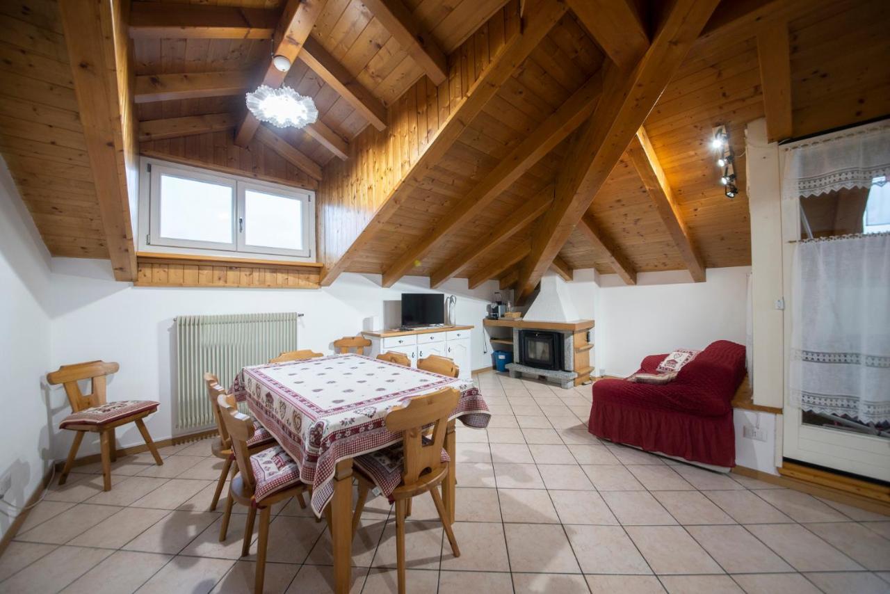 Appartamento Val Di Sole 迪马罗 外观 照片